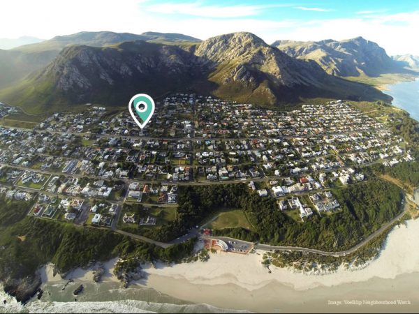 Bird's eye view of Voëlklip and Grotto Beach, Hermanus